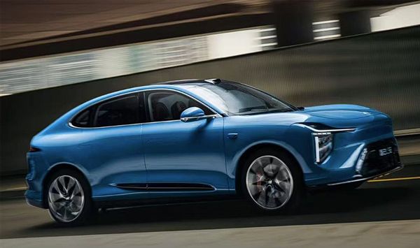 兴兴:用遥控追求极致速度;蔡浩宇AI游戏上架2719元|极客早知道凯发·k8国际Sam Altman:AI存在泡沫;宇树机器人夺金王(图9) 兴兴:用遥控追求极致速度;蔡浩宇AI游戏上架2719元|极客早知道凯发·k8国际Sam Altman:AI存在泡沫;宇树机器人夺金王(图9)